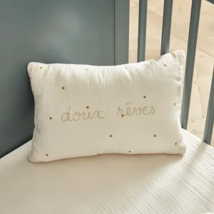 Petit coussin gaze de coton brodé