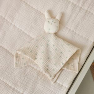 Doudou lapin gaze de coton biologique - imprimé Hirondelles