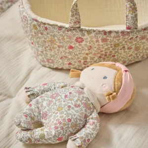 Poupée et couffin en tissu Liberty