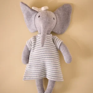 Peluche éléphant en tricot avec robe en point mousse