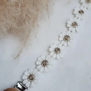 Attache tétine fleur